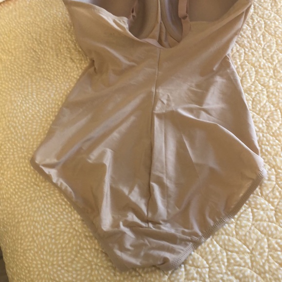 Body shape- molding body new with tags. - Picture 3 of 7